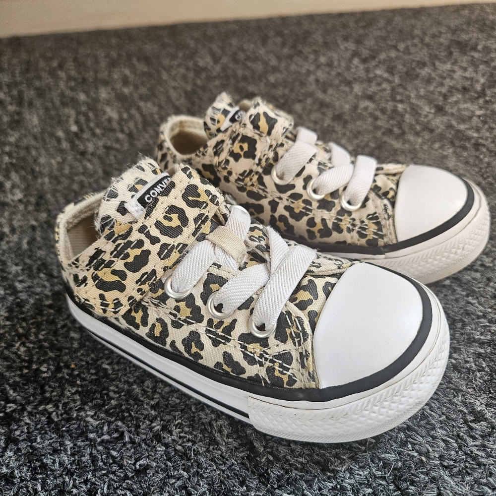 Converse Leopard Print Shoes  Infant Toddler Size 5